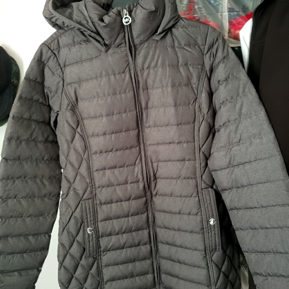 NWT Michael Kors Women's Quilted Packable Down Winter Coat - Small size